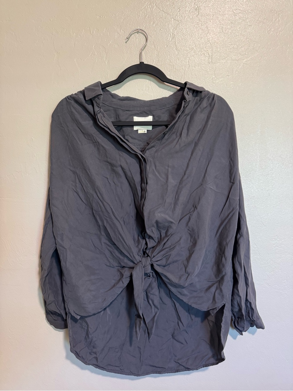 Anthropologie Maeve Small Gray Tie Front Button Down Tunic Top